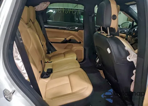 2016 Porsche Cayenne Se Hybrid z USA, uszkodzony, nr VIN WP1AE2A22GLA58345